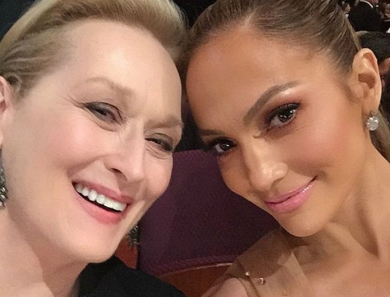 Όταν οι celebrity έχουν κέφια, το Instagram αποκτά πραγματικό ενδιαφέρον Όταν οι celebrity έχουν κέφια, το Instagram αποκτά πραγματικό ενδιαφέρον