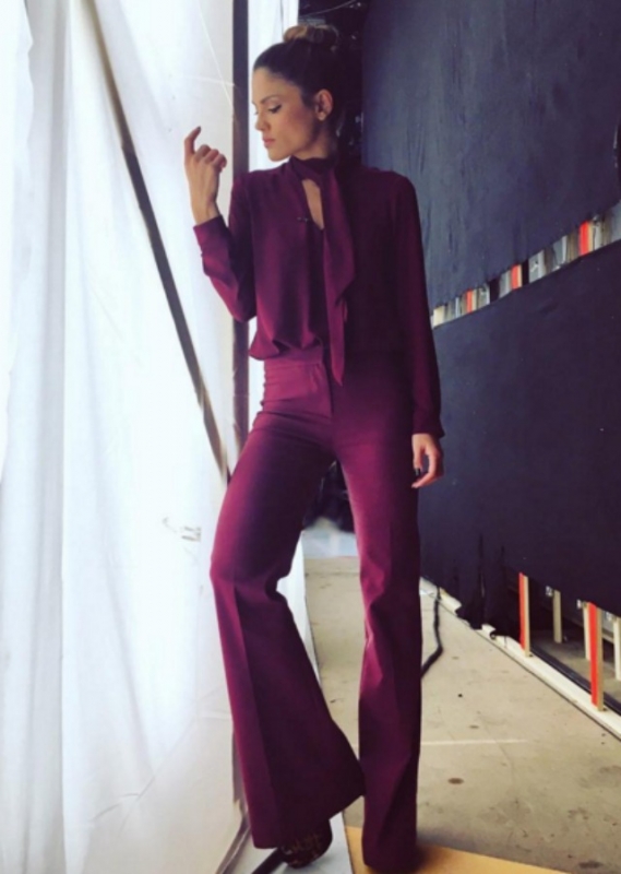 Street style : Tο total μπορντό σύνολο της Μαίρης Συνατσάκη που πρέπει να δοκιμάσεις Street style : Tο total μπορντό σύνολο της Μαίρης Συνατσάκη που πρέπει να δοκιμάσεις
