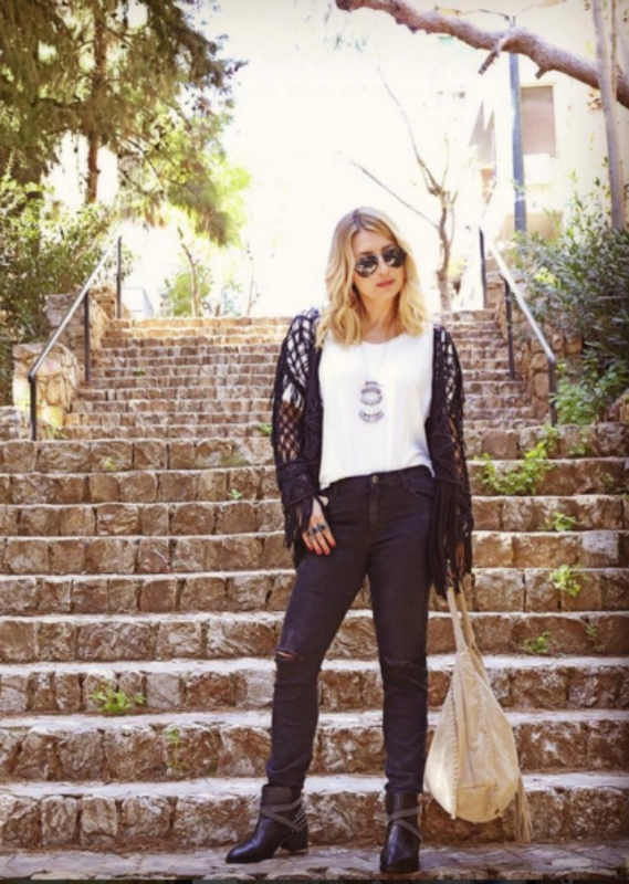 Street style : Αυτό το Σ/Κ ντύσου rock and chic σαν την Μαρία Ηλιάκη Street style : Αυτό το Σ/Κ ντύσου rock and chic σαν την Μαρία Ηλιάκη