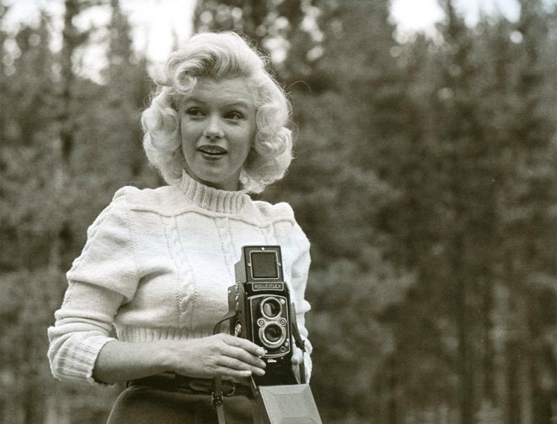 Marilyn Monroe τράβα με μια φωτογραφία! Marilyn Monroe τράβα με μια φωτογραφία!