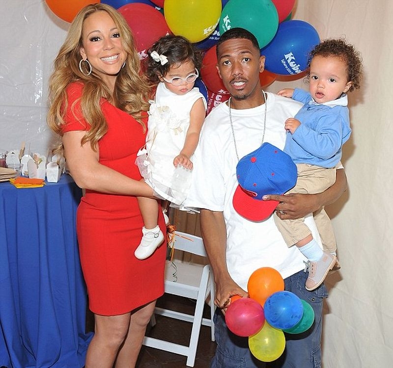 H Mariah Carey απέλυσε την νταντά της επειδή αγαπούσε τα παιδιά της! H Mariah Carey απέλυσε την νταντά της επειδή αγαπούσε τα παιδιά της!
