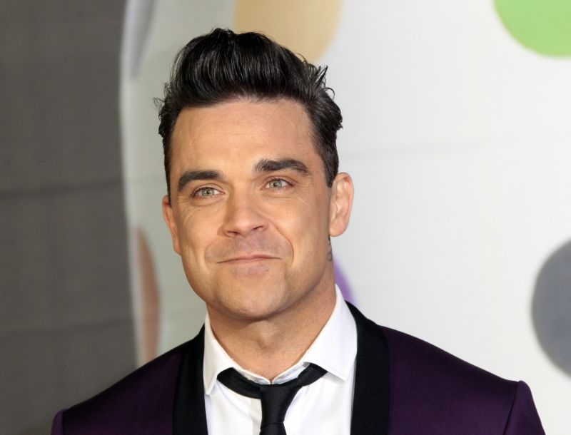 O Robbie Williams δεν μπορεί να κάνει ανακαίνιση λόγω του... Jimmy Page! O Robbie Williams δεν μπορεί να κάνει ανακαίνιση λόγω του... Jimmy Page!