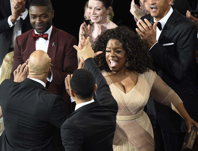 Common: Γιατί αγνόησε το high five της Oprah Common: Γιατί αγνόησε το high five της Oprah