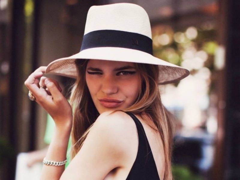 Panama Hats βρήκαμε τα 10 καλύτερα για το πιο stylish καλοκαίρι σου Panama Hats βρήκαμε τα 10 καλύτερα για το πιο stylish καλοκαίρι σου