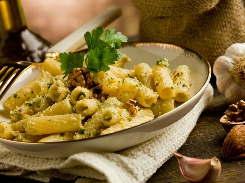 Τι θα φτιάξεις σήμερα; Pasta με αρακά, καλαμπόκι και χυμό ντομάτας!