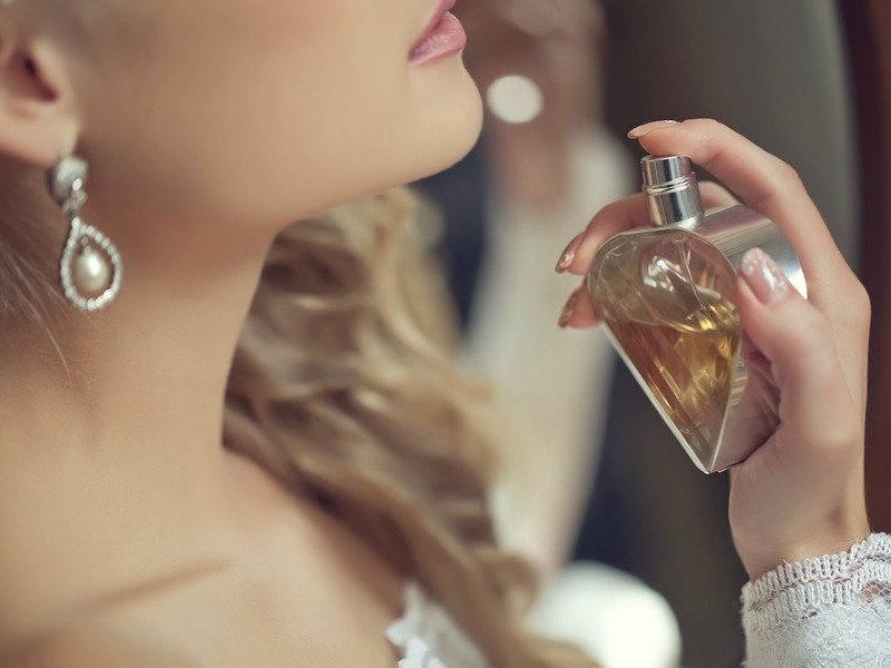 Ίδιο άρωμα πολλά χρόνια: Τα υπέρ και τα κατά