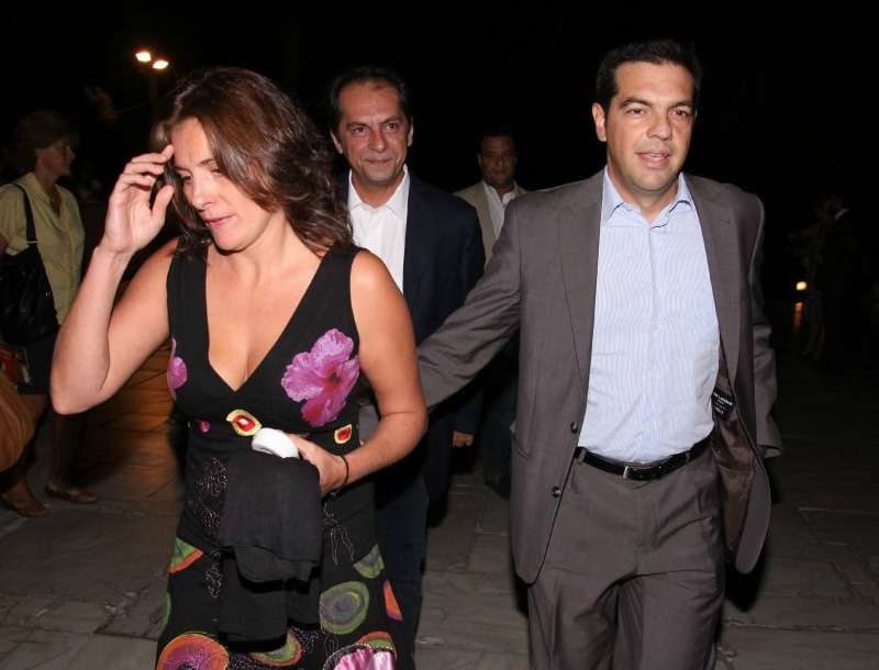 H Vogue ντύνει την Μπέττυ του Αλέξη H Vogue ντύνει την Μπέττυ του Αλέξη