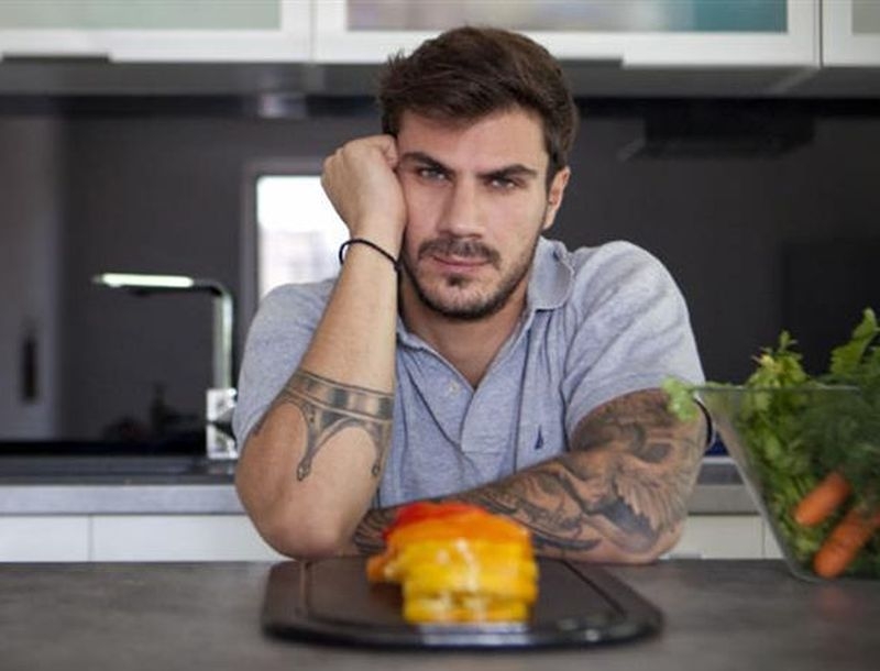 Άκης Πετρετζίκης: Το Happy Birthday και το ξέφρενο πάρτι Άκης Πετρετζίκης: Το Happy Birthday και το ξέφρενο πάρτι