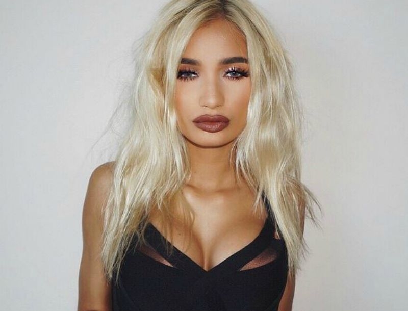 Είσαι φαν της Pia Mia; Δοκίμασε να κάνεις το μακιγιάζ της Είσαι φαν της Pia Mia; Δοκίμασε να κάνεις το μακιγιάζ της