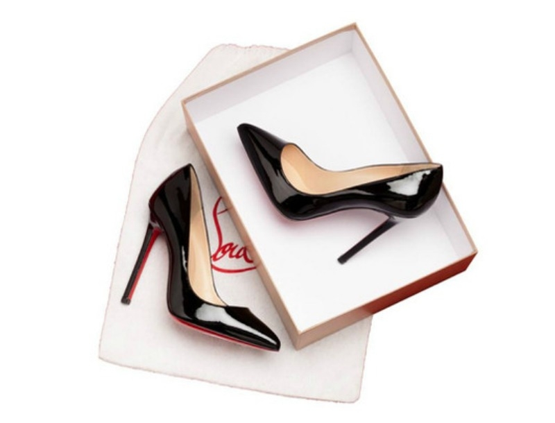 Dream Shopping: H πιο διάσημη γόβα του Christian Louboutin γίνεται 10 ετών! Ρεπορτάζ αγοράς Dream Shopping: H πιο διάσημη γόβα του Christian Louboutin γίνεται 10 ετών! Ρεπορτάζ αγοράς