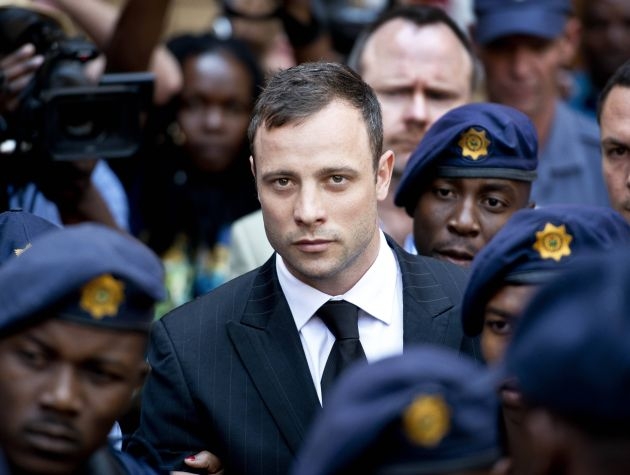 Νέα εξέλιξη: Μιλούσε με την πρώην του ο Pistorius πριν σκοτώσει την Steenkamp! - Κεντρική Εικόνα Νέα εξέλιξη: Μιλούσε με την πρώην του ο Pistorius πριν σκοτώσει την Steenkamp! - Κεντρική Εικόνα