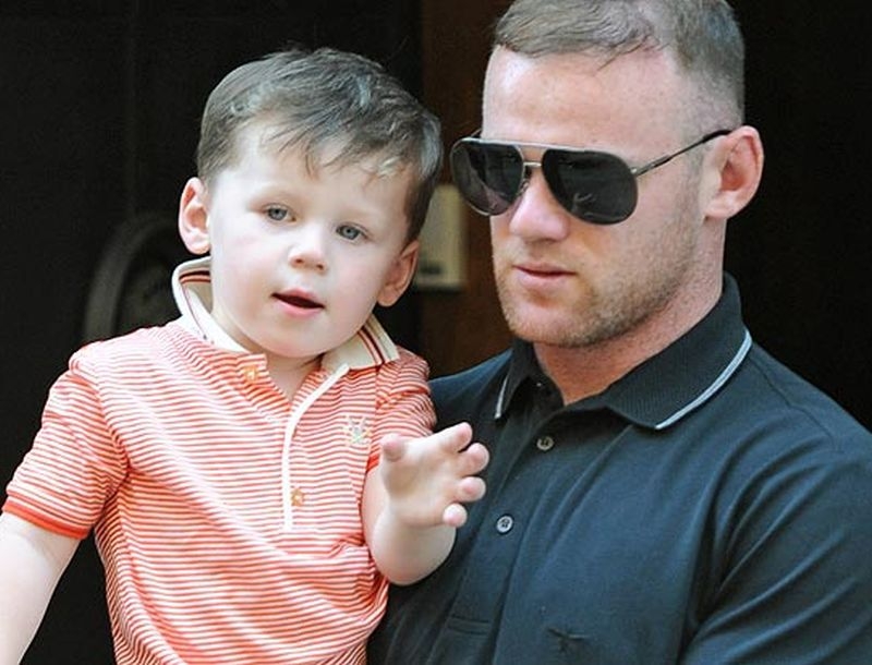 Ο γιος του Wayne Rooney ντυμένος... Michael Jackson!