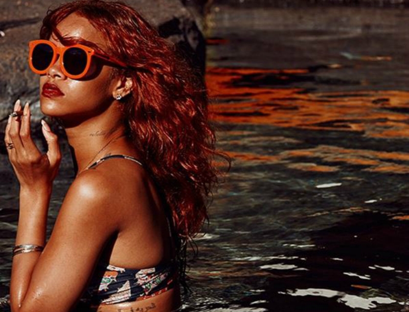 Rihanna: Kάνει διακοπές και μας δείχνει τα οπίσθιά της στο Instagram Rihanna: Kάνει διακοπές και μας δείχνει τα οπίσθιά της στο Instagram