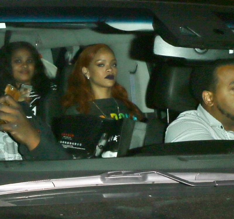 Rihanna: Νέο ειδύλλιο με τον Karim Benzema; Rihanna: Νέο ειδύλλιο με τον Karim Benzema;