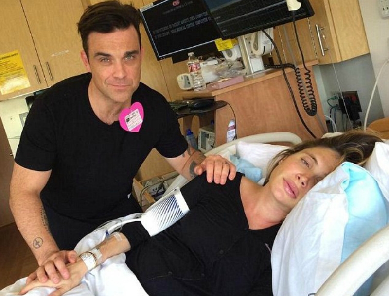 Ο Robbie Williams χορεύει και η γυναίκα του γεννάει! (Video) Ο Robbie Williams χορεύει και η γυναίκα του γεννάει! (Video)