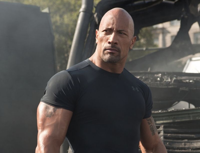 The Rock: Μπήκε στο βιβλίο Guiness για τις περισσότερες selfie! The Rock: Μπήκε στο βιβλίο Guiness για τις περισσότερες selfie!