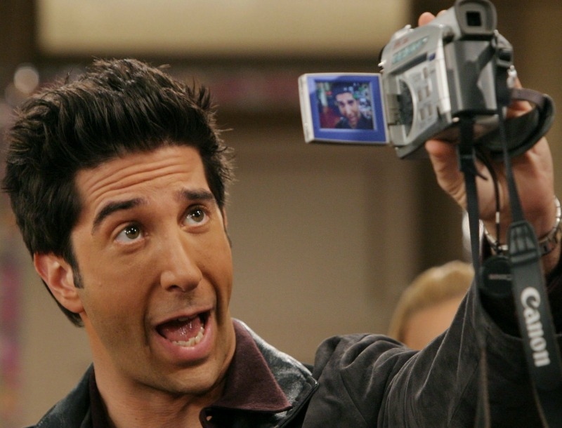 Φιλαράκι Ross πως έγινες έτσι; Φιλαράκι Ross πως έγινες έτσι;