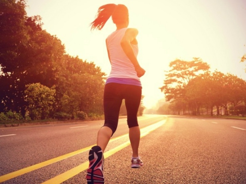 Jogging: Γιατί είναι η top άσκηση για να χάσεις κιλά (και όχι μόνο) Jogging: Γιατί είναι η top άσκηση για να χάσεις κιλά (και όχι μόνο)