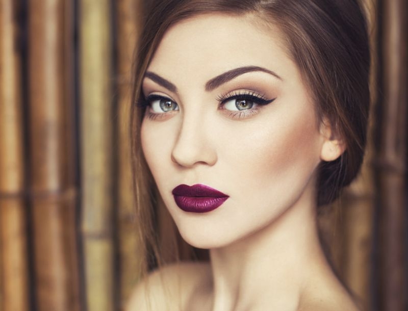 H beauty editor επιλέγει τα πέντε κραγιόν που πρέπει να έχεις H beauty editor επιλέγει τα πέντε κραγιόν που πρέπει να έχεις