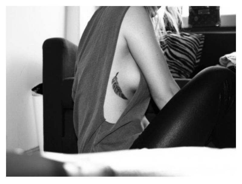 Πάθαμε εμμονή με τα sideboob τατουάζ! Εσύ; (Σχέδια για να διαλέξεις) Πάθαμε εμμονή με τα sideboob τατουάζ! Εσύ; (Σχέδια για να διαλέξεις)