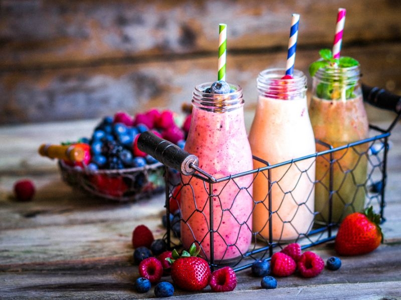 Πώς να φτιάξεις smoothie χωρίς να χρησιμοποιήσεις μπλέντερ; Πώς να φτιάξεις smoothie χωρίς να χρησιμοποιήσεις μπλέντερ;