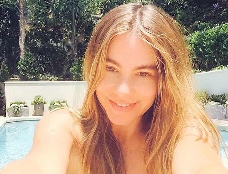 Sofia Vergara: Με make up free look και λαμπερή Sofia Vergara: Με make up free look και λαμπερή