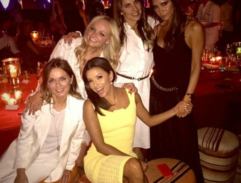 Οι Spice Girls έκαναν reunion στα γενέθλια του David Beckham Οι Spice Girls έκαναν reunion στα γενέθλια του David Beckham