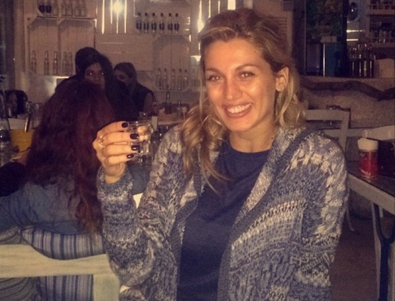 Οπαδός του Δαλάι Λάμα η Κωνσταντίνα Σπυροπούλου Οπαδός του Δαλάι Λάμα η Κωνσταντίνα Σπυροπούλου