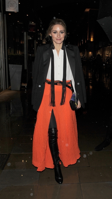 Φόρεσε maxi φούστες όπως η Olivia Palermo Φόρεσε maxi φούστες όπως η Olivia Palermo