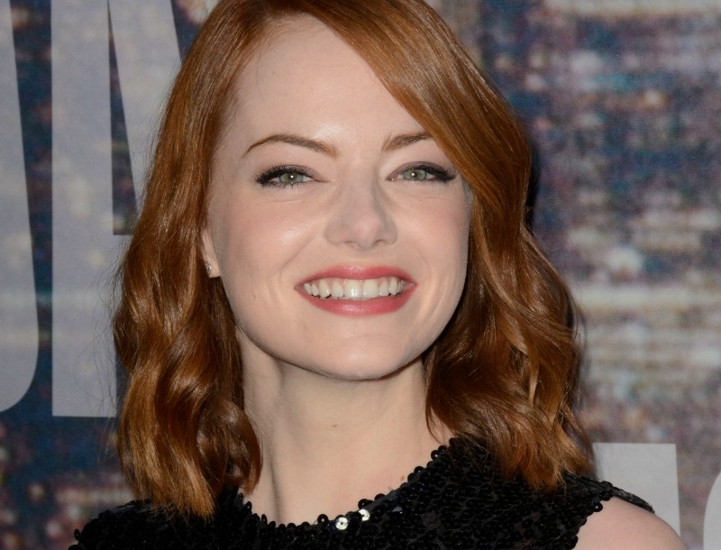 Emma Stone: Απαλό μακιγιάζ για χλωμές επιδερμίδες Emma Stone: Απαλό μακιγιάζ για χλωμές επιδερμίδες