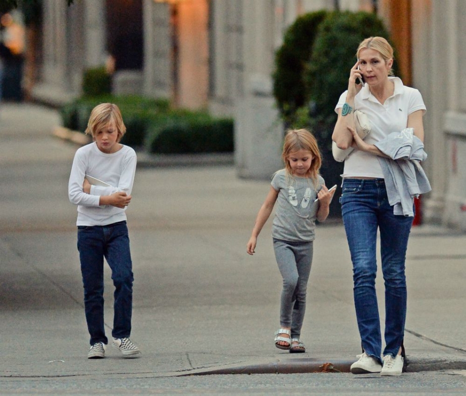 Kelly Rutherford τι όμορφα που είναι τα παιδάκια σου! Kelly Rutherford τι όμορφα που είναι τα παιδάκια σου!
