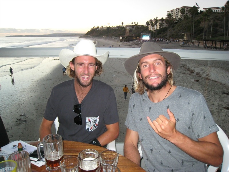 Το boost της ημέρας: Αυτό τα surf boys θα σου φτιάξουν την διάθεση! Το boost της ημέρας: Αυτό τα surf boys θα σου φτιάξουν την διάθεση!