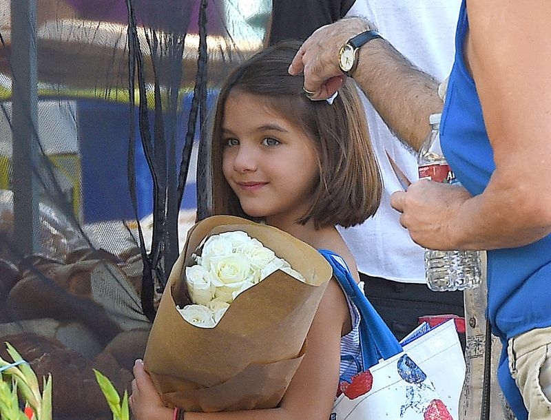 Η Suri Cruise είναι fashion icon - Κεντρική Εικόνα Η Suri Cruise είναι fashion icon - Κεντρική Εικόνα