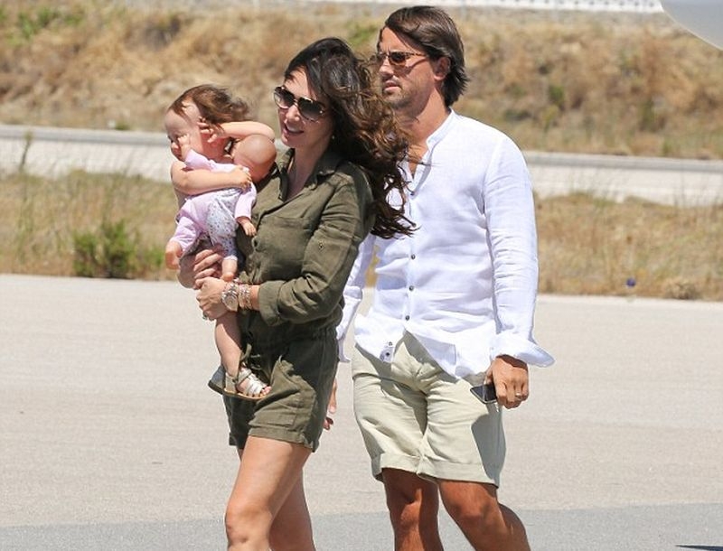 Tamara Ecclestone: Στη Μύκονο με τον σύζυγο της Tamara Ecclestone: Στη Μύκονο με τον σύζυγο της