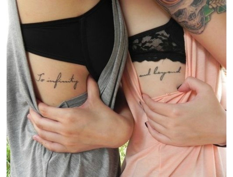 Tattoo με την κολλητή; Δες τα πιο hot σχέδια Tattoo με την κολλητή; Δες τα πιο hot σχέδια