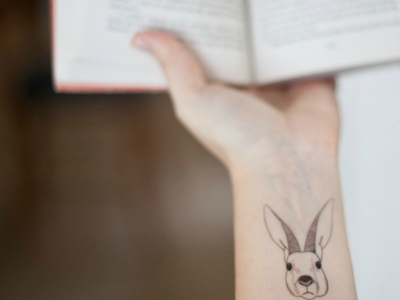 17 minimal tattoo ideas, που δεν θα βαρεθείς ποτέ! 17 minimal tattoo ideas, που δεν θα βαρεθείς ποτέ!