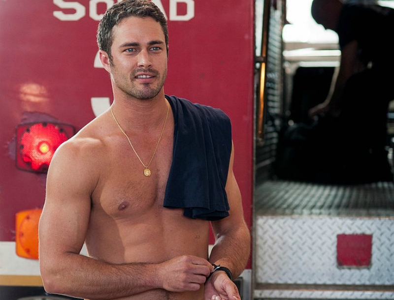 Tυχερή Lady Gaga! O Taylor Kinney είναι ο super hot αρραβωνιαστικός της! Tυχερή Lady Gaga! O Taylor Kinney είναι ο super hot αρραβωνιαστικός της!