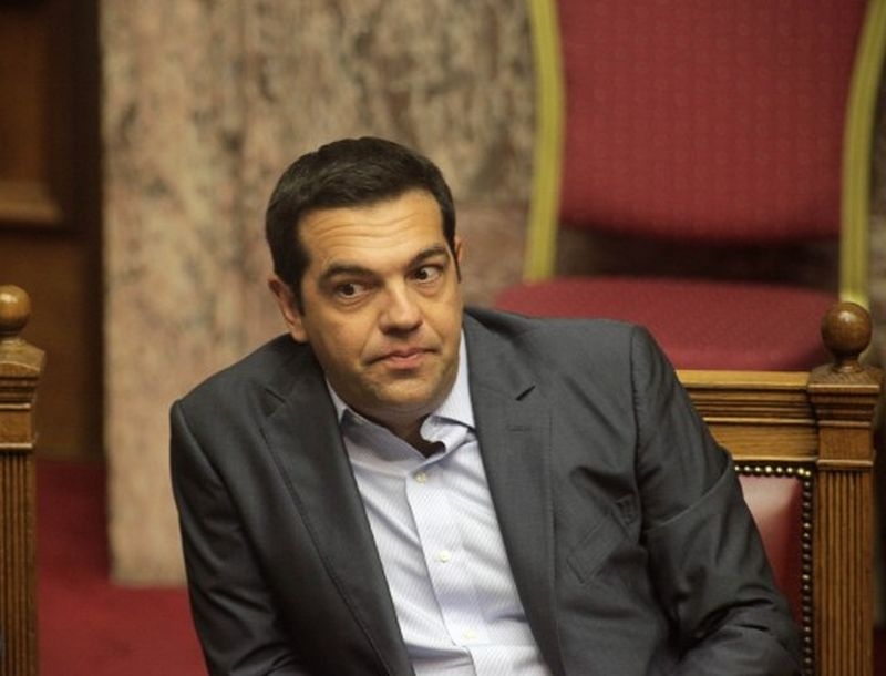 Ψηφίστηκε το τρίτο μνημόνιο-Συνεχίζονται οι απώλειες για τον ΣΥΡΙΖΑ Ψηφίστηκε το τρίτο μνημόνιο-Συνεχίζονται οι απώλειες για τον ΣΥΡΙΖΑ
