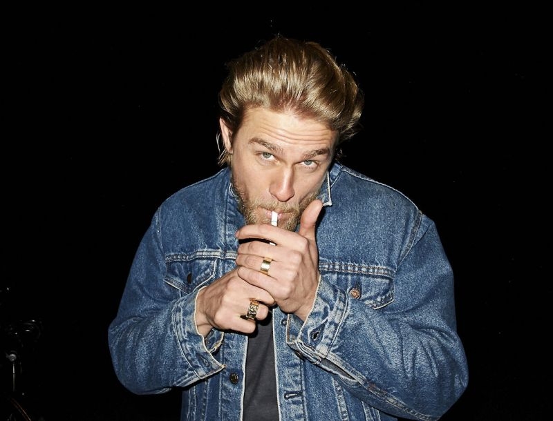 O Charlie Hunnam είναι από τους πιο sexy άντρες στον κόσμο O Charlie Hunnam είναι από τους πιο sexy άντρες στον κόσμο