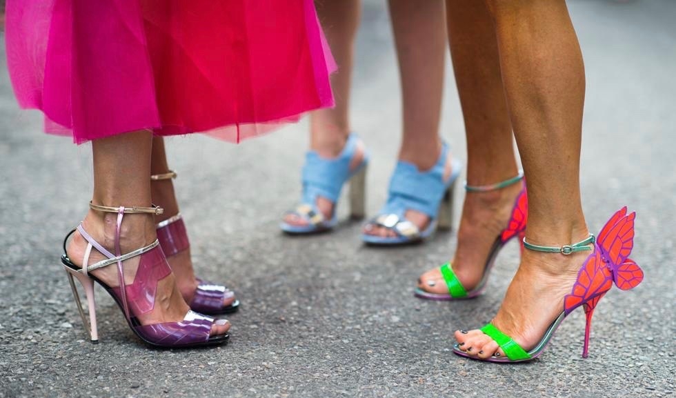 High heels coloured sandals ! Βάλε χρώμα στα ψηλοτάκουνα πέδιλά σου High heels coloured sandals ! Βάλε χρώμα στα ψηλοτάκουνα πέδιλά σου