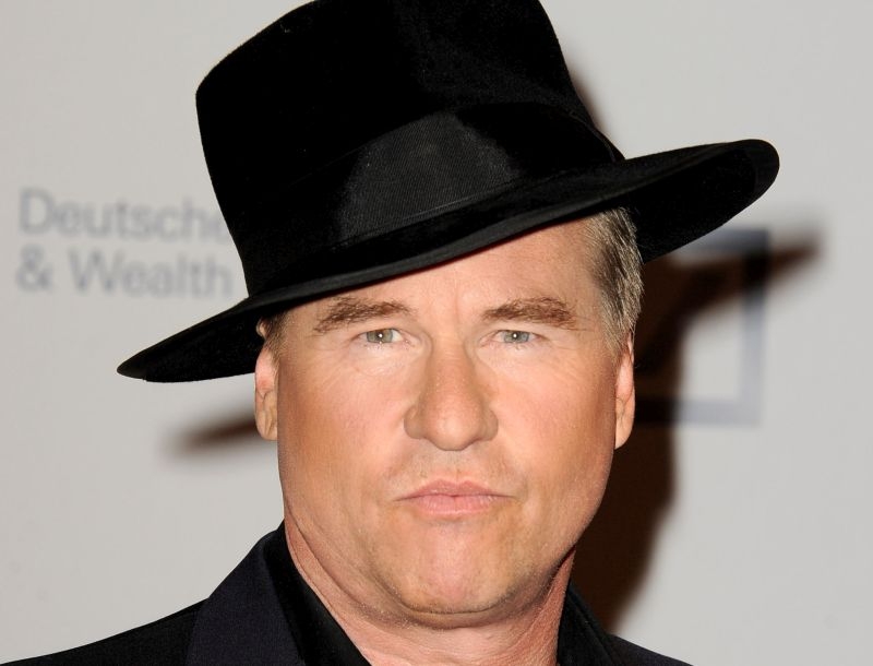 Στο νοσοκομείο με αιμορραγία ο Val Kilmer Στο νοσοκομείο με αιμορραγία ο Val Kilmer