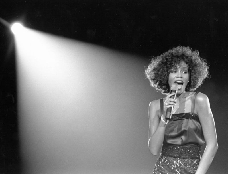 Whitney Houston: 3 χρόνια χωρίς την βασίλισσα της soul στην σκιά της Bobbi Kristina Whitney Houston: 3 χρόνια χωρίς την βασίλισσα της soul στην σκιά της Bobbi Kristina