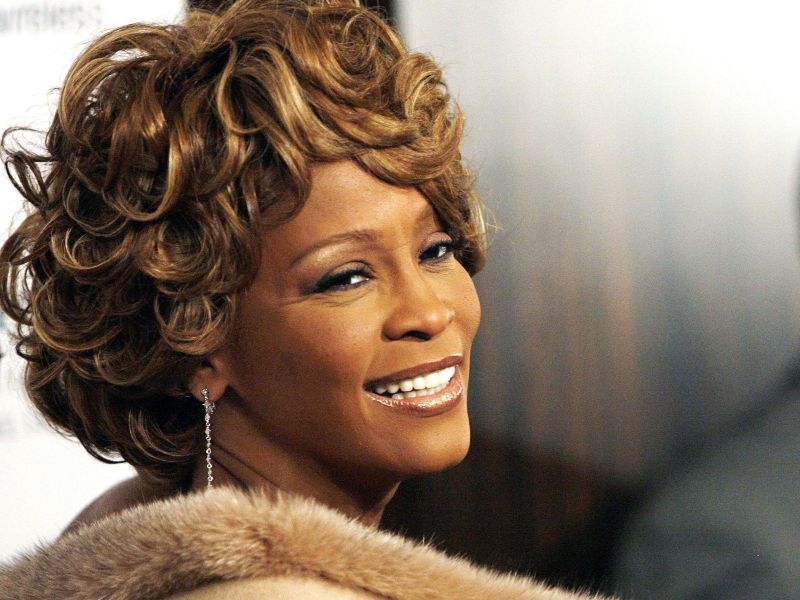 Whitney Houston : Ο έρωτας της ζωής της ήταν γυναίκα! Whitney Houston : Ο έρωτας της ζωής της ήταν γυναίκα!