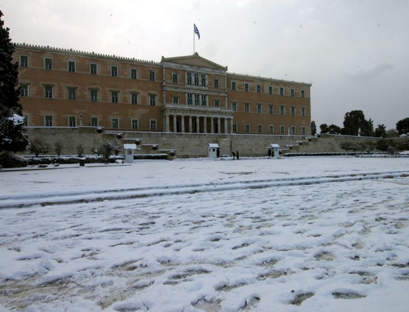 Κακοκαιρία: Σε λευκό κλοιό η Αττική! Πότε βελτιώνεται ο καιρός Κακοκαιρία: Σε λευκό κλοιό η Αττική! Πότε βελτιώνεται ο καιρός