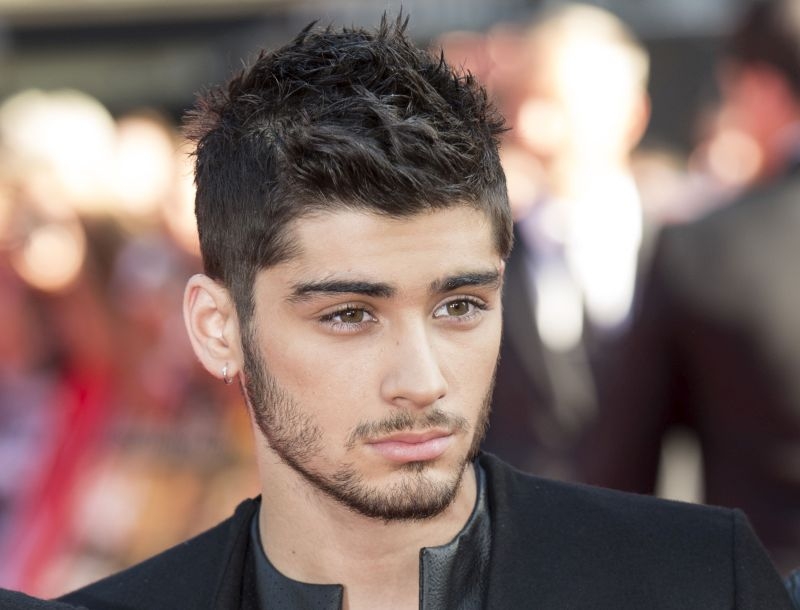 Zayn Malik: Ξεκίνησε solo καριέρα! Άκου το νέο του τραγούδι Zayn Malik: Ξεκίνησε solo καριέρα! Άκου το νέο του τραγούδι